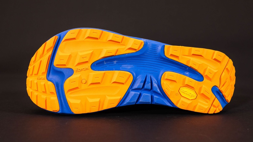 topo ultraventure 4 - a look at the lug design of the ultraventure 4.