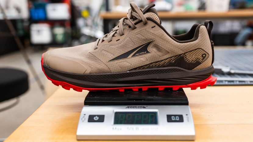 altra lone peak 9 - weighing the lone peak 9, us men&#039;s size 10.5.