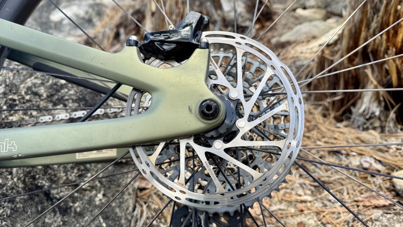 a 180mm rotor in the rear gave us all the stopping power we needed...