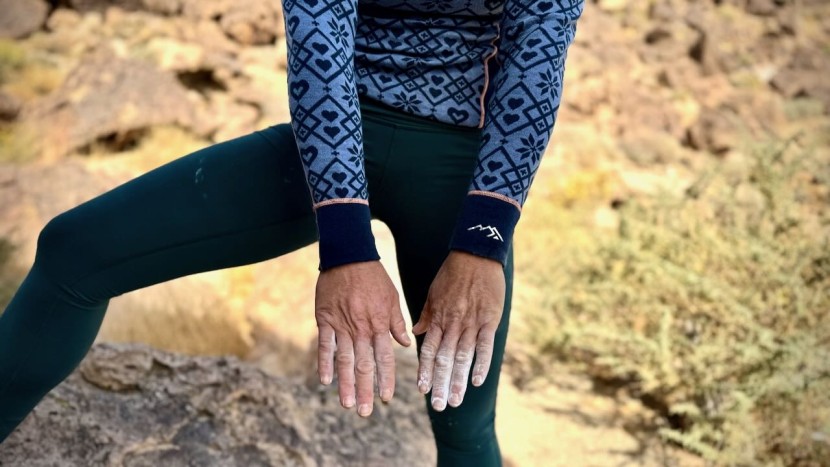 merino.tech 250 crew for women - this layer features more of a relaxed fit with merino wool fabric...