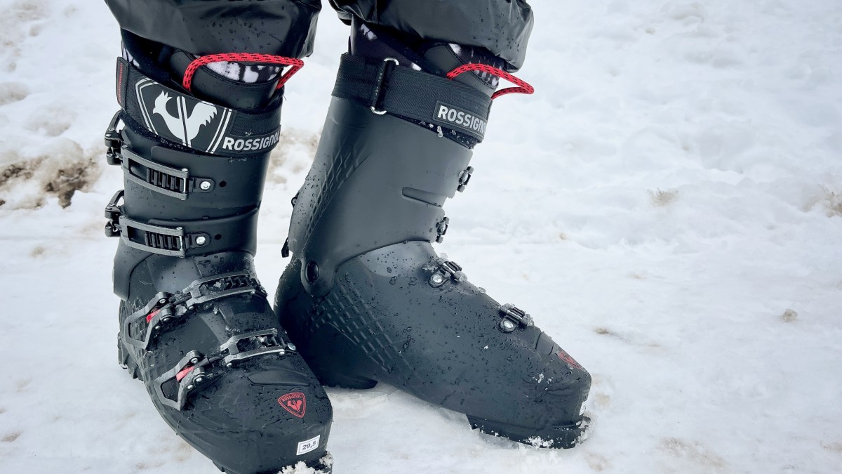 Rossignol Alltrack 90 HV Review (The Rossignol Alltrack 90 HV is an excellent value for beginner or intermediate skiers looking for a boot that will...)