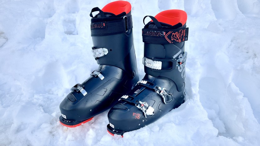 ski boots - the rossignol evo 70 is a comfortable boot with a soft flex, perfect...