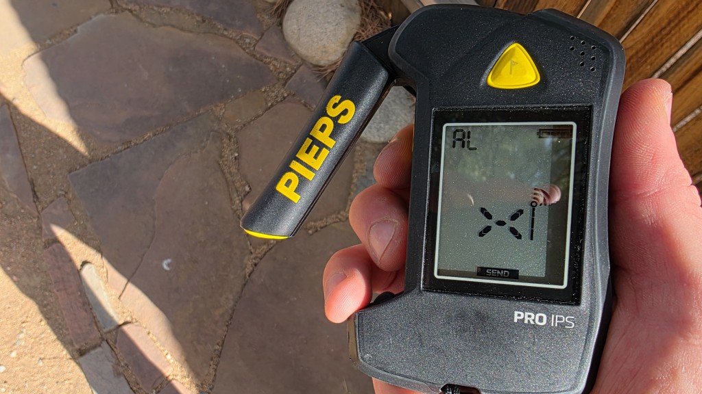 pieps pro ips - the pieps pro ips has a unique housing, where you flip out the...