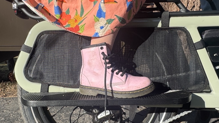 aventon abound lr - the cloth wheel covers are effective and lightweight, even if your...