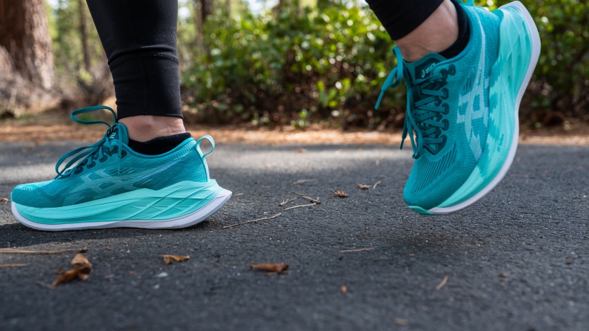 asics superblast 2 for women - the security of the upper is comfortable, snug, and functional...