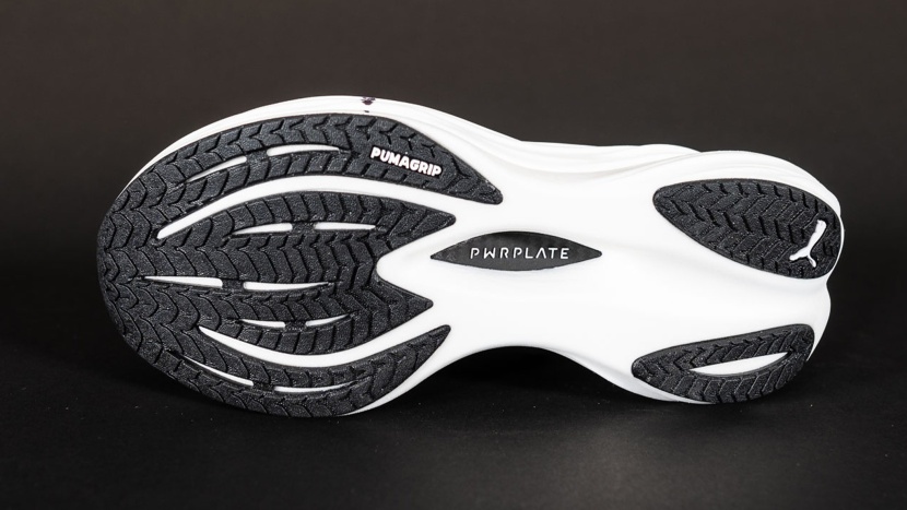 puma deviate nitro 3 for women - the lug height and texture make this rubber outsole highly functional.