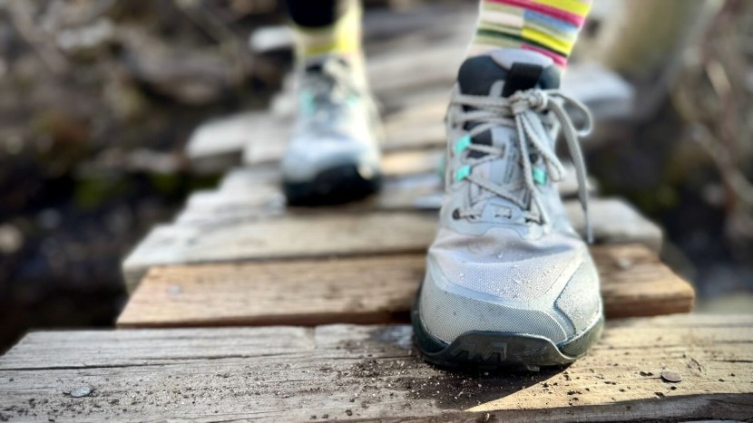 altra lone peak 9 waterproof for women - if you&#039;re a fan of altra&#039;s zero drop, neutral positioning, these are...