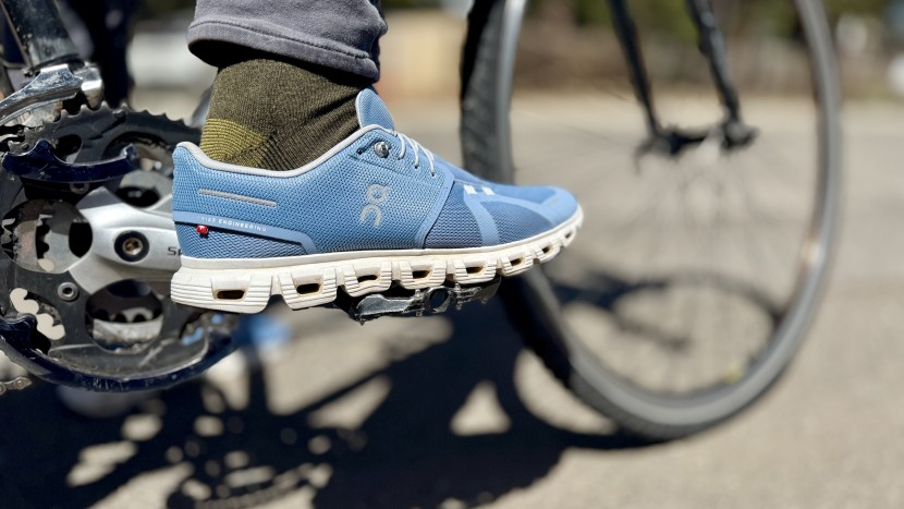 on cloud 6 - it&#039;s a versatile shoe good for a number of activities.