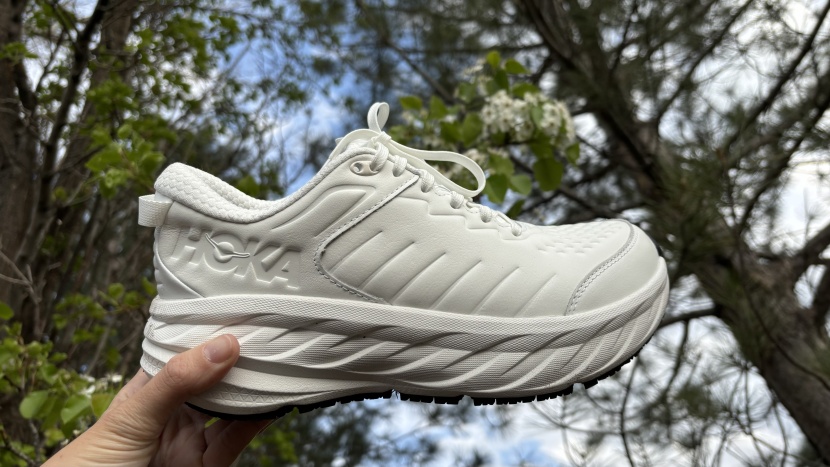 walking shoes womens - the bondi sr is a great option for shift workers who need a...