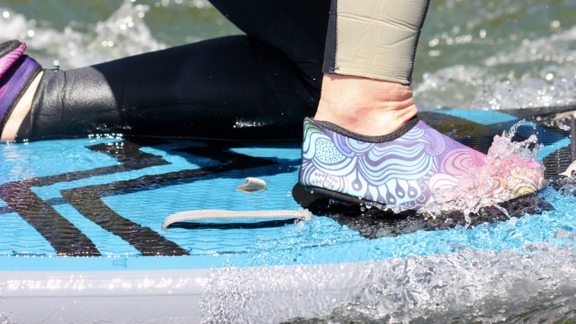 water shoes womens - these budget shoes are lightweight and dry quickly.