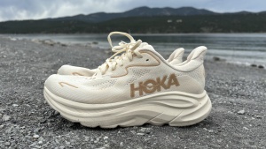 hoka clifton 10 for women