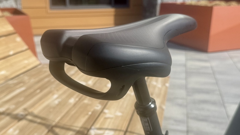 aventon abound lr - testers found the saddle and suspension seatpost agreeable, while...