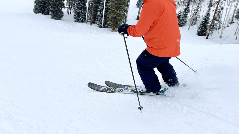 ski boots - the budget-friendly alltrack 90 is the perfect boot for intermediate...