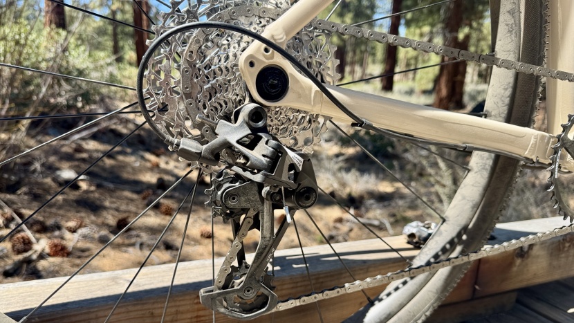 van rysel grvl af 2 apex - solid interfaces make for excellent power transmission and a stiff...