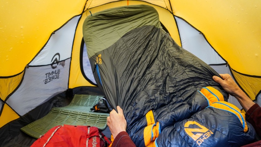 backpacking sleeping bag - the disco 15, and most nemo sleeping bags, provide tremendous space...