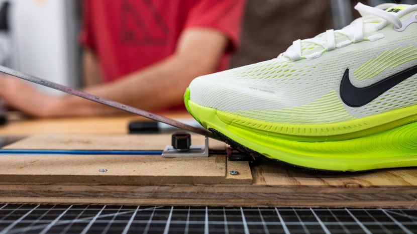 we measured the rocker angle of the vomero 18.