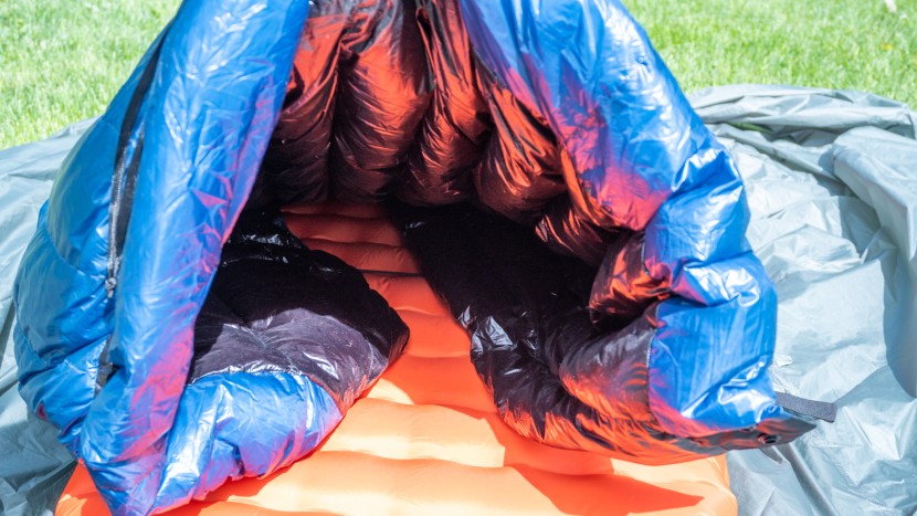 ultralight sleeping bag - the neve gear waratah 28&#039;s vertical upper baffles loft up...