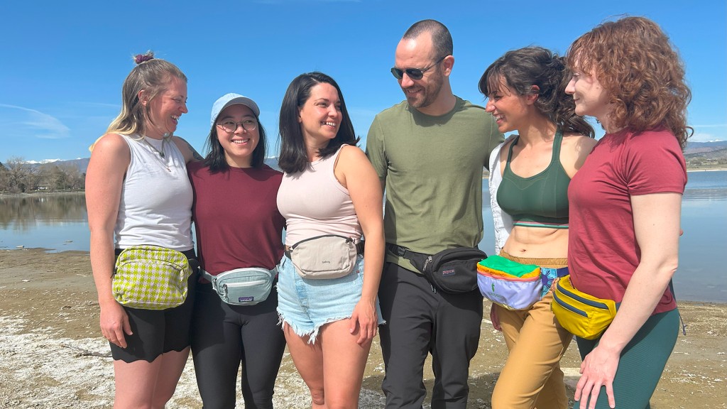 fanny pack - we think it&#039;s unanimous -- fanny packs are for everyone!