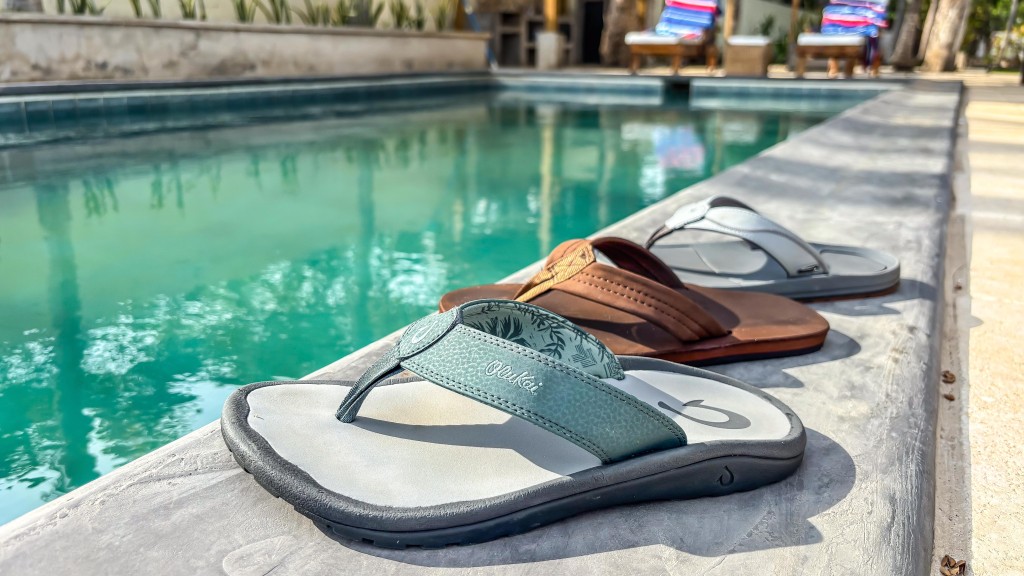 flip flops men - we thoroughly enjoy testing flip flops, from hanging at the pool to...