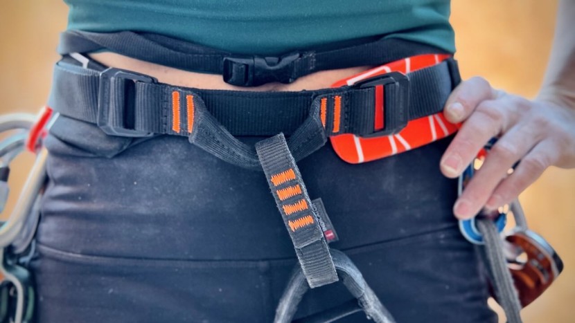 climbing harness womens - mammut belay loops feature a wear indicator that is woven directly...