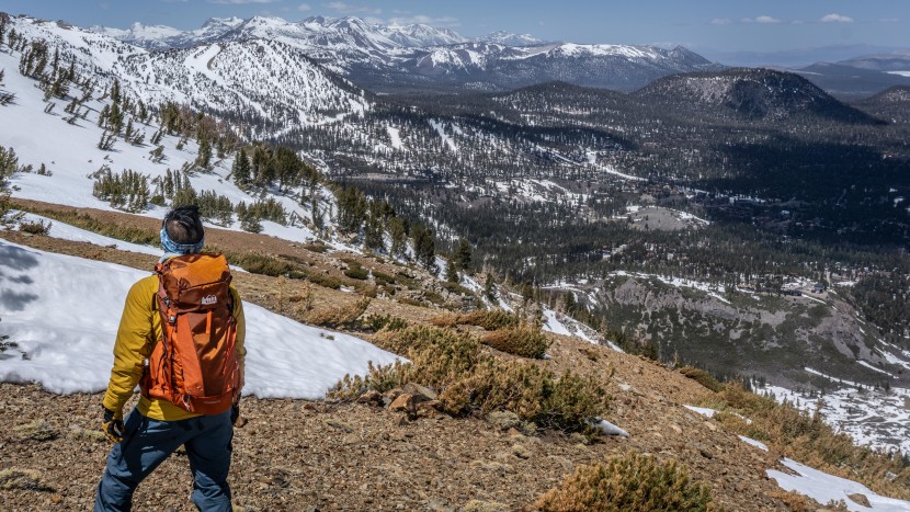 daypack - the rei traverse 35 handled anything from an afternoon hike to a...