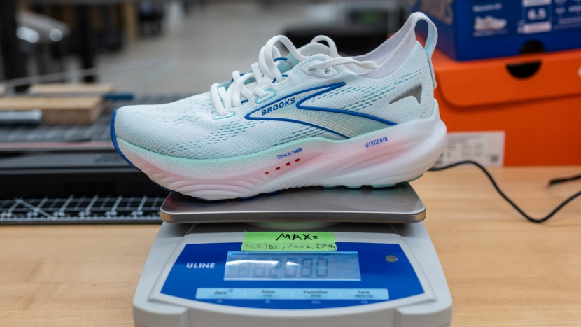 brooks glycerin 22 for women - while noticeably heavier than lighter, more energetic 8-ounce...