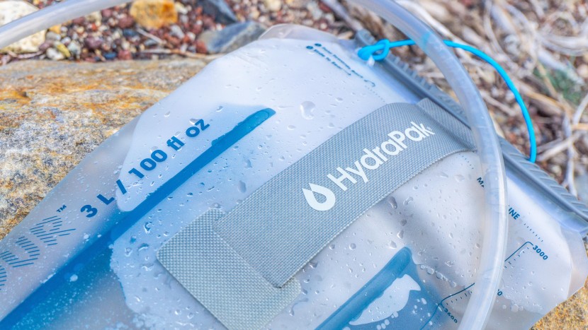 hydrapak contour - it&#039;s hard to make a lightweight bladder abrasion resistant, but...