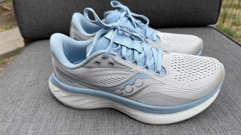 saucony ride 18 for women - with a 25 mm forefoot stack and grounded underfoot feel, the midsole...