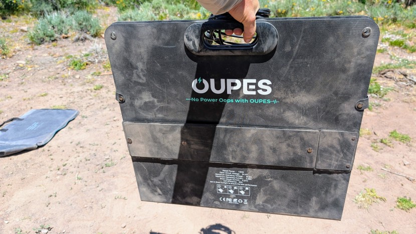 the oupes 100w ultra thin is extremely light and easy to carry.