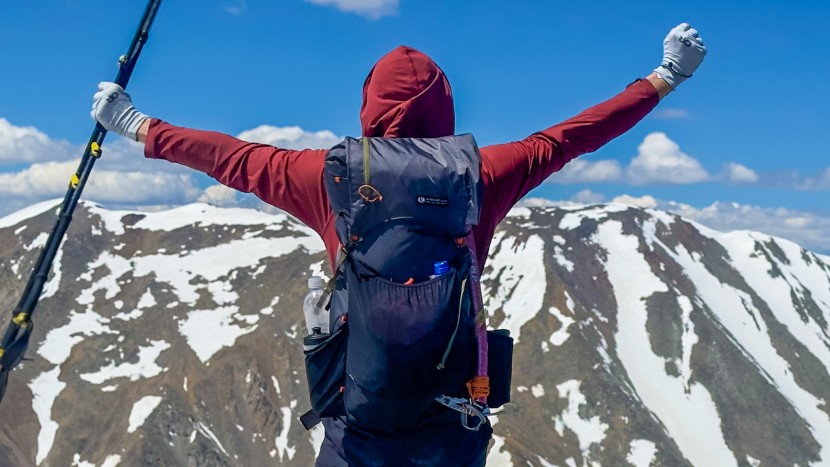 gossamer gear gorilla 50 - get a little primitive with the gorilla on your back!