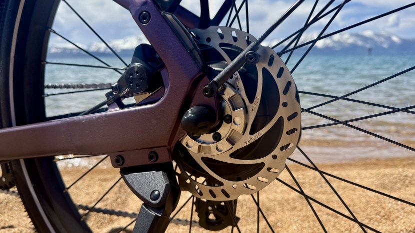 aventon level 3 - the hub lock stops the rear wheel from turning. it won&#039;t make the...