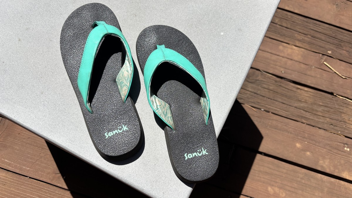 Sanuk Yoga Mat II Review