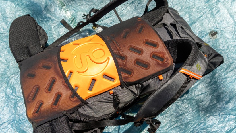 gossamer gear gorilla 50 - the removable foam back padding and sleeve system is one of the...