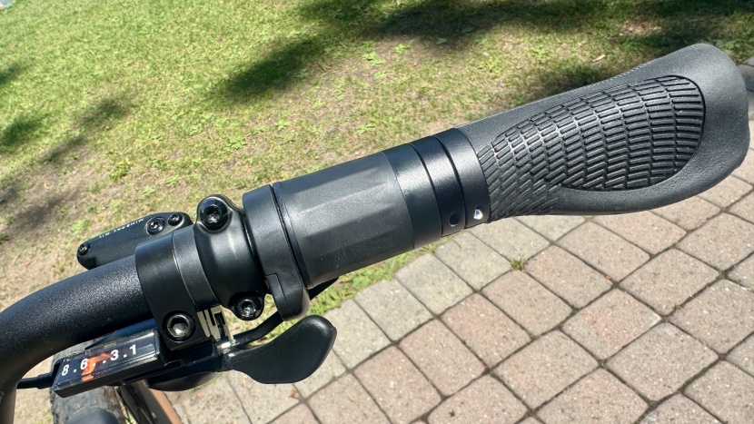 rad power radster trail - throttle or not, the radster can ride in multiple classes