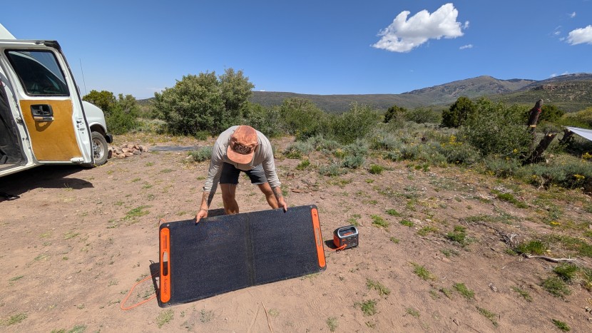 solar power station - the newest version of the jackery solarsaga 100 doesn&#039;t have a...