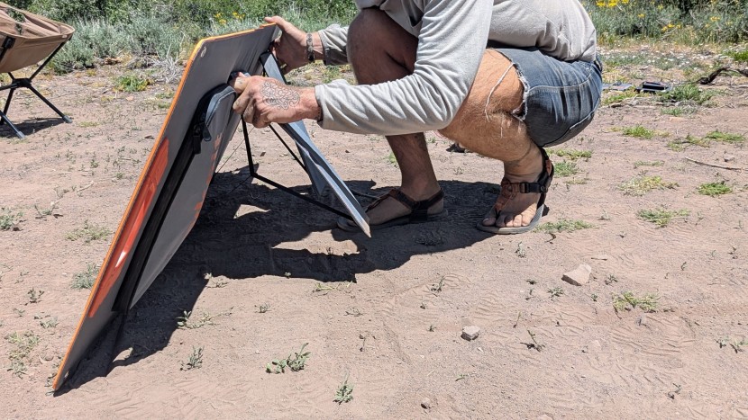 luvknit 100w foldable - the luvknit 100w&#039;s foldout kickstand legs allow to you to easily...