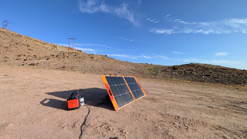 luvknit 100w foldable - the luvknit 100w provides efficient charging at a great overall value.