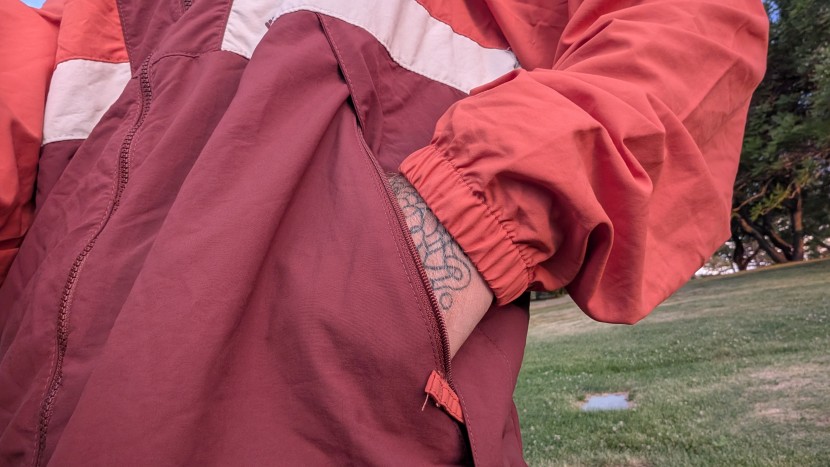 columbia spire valley - the spire valley has zippered hand pockets that are large enough for...