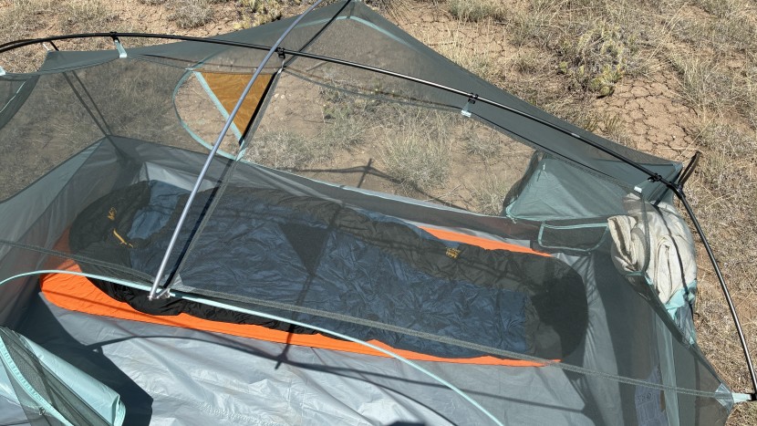 nemo aurora 2 - the cross-bar design allows for extra headroom.