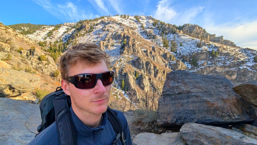 sunglasses mens - sporting our smith guide&#039;s choice chromapops while spring hiking in...