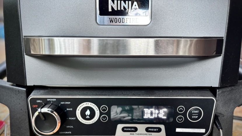 ninja woodfire outdoor grill &amp; smoker with thermometer - if you&#039;re after a versatile, unique, and user-friendly design that...