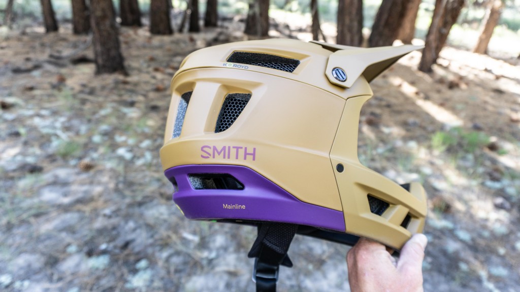 smith mainline mips - its hard to miss these distinguished color patterns of the...