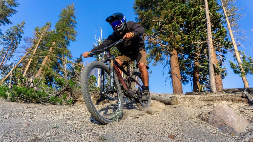 poc coron air carbon mips - from jump lines to chunky off-trail descents, the poc coron air is...