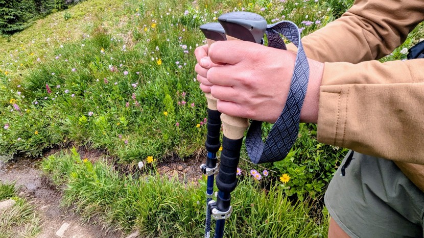 trekology trek-z 2.0 - the grips are softly shaped, fitting most users and especially...