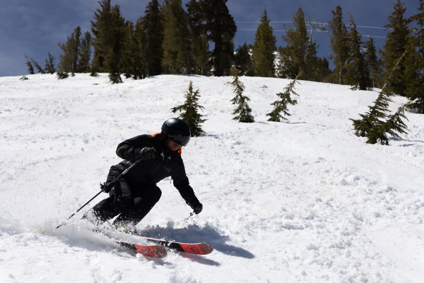 rossignol arcade 88 - this ski sinks and is difficult to control in powder despite a wide...