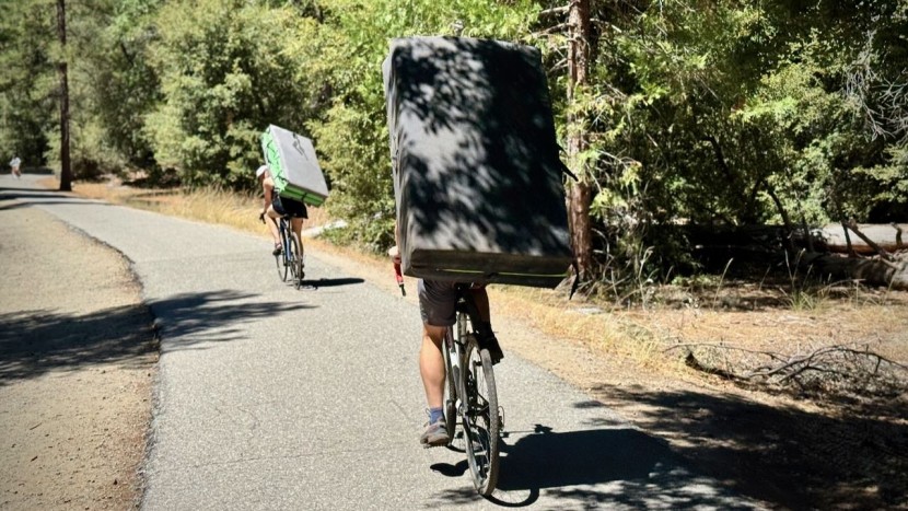 bouldering crash pad - whether you&#039;re after a small pad (like the one pictured here in the...