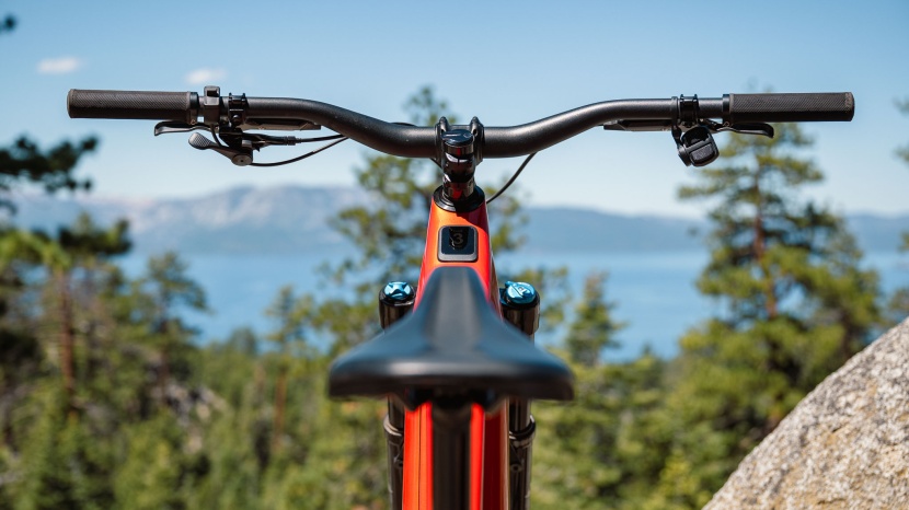 specialized turbo levo 4 comp - life behind bars is fast-paced on the new levo; higher-rise bars and...