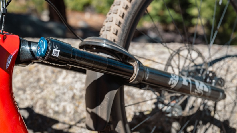 specialized turbo levo 4 comp - one of our few gripes, the 36 rhythm isn&#039;t the ideal choice for the...