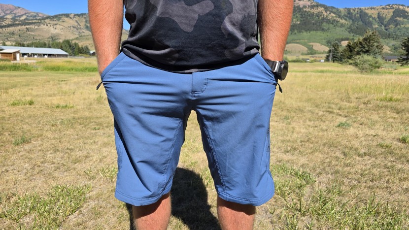 mountain bike shorts - the casual design of the troy lee designs skyline allows for comfort...