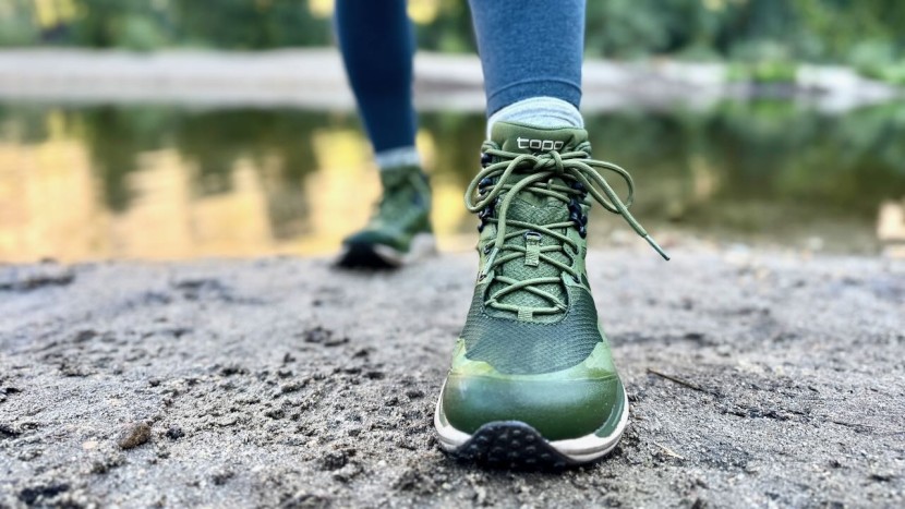 topo athletic trailventure 2 wp for women - this highly cushioned modern hiking boot is perfect for those...